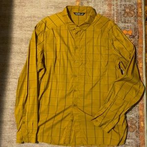 Arc’teryx Mens button down shirt - tan/brown plaid - size large